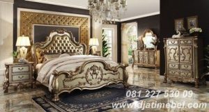 Set Kamar Tidur Mewah Silver Ukiran