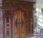 Kusen Pintu Gebyok Ukir Majapahit