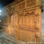 Pintu Gebyok Ukir Keraton Kerajaan