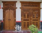 Pintu Rumah Jawa Gebyok Jati Ukir