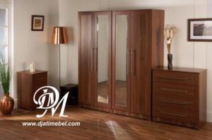 Lemari Baju 4 Pintu Model Kaca Modern