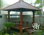 Gazebo Taman Rumah Kayu Glugu