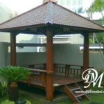 Gazebo Taman Rumah Kayu Glugu