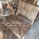 Kursi Cafe Santai Rotan Lesehan